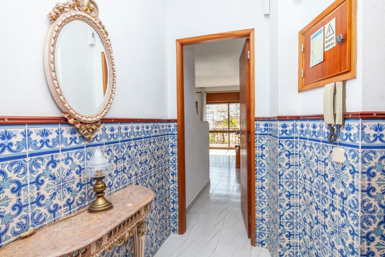 B78 - Fragoso Downtown Apartment Lagos Bagian luar foto