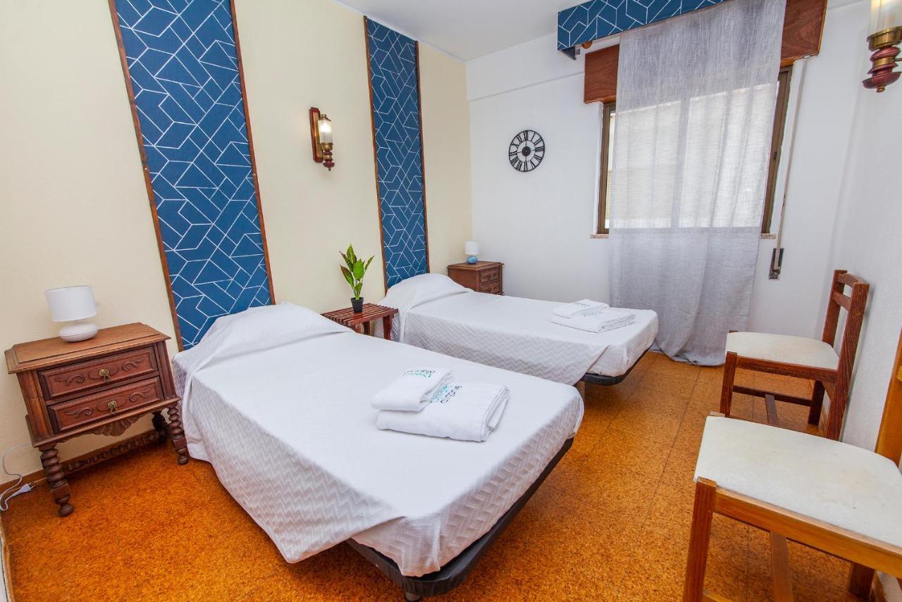 B78 - Fragoso Downtown Apartment Lagos Bagian luar foto