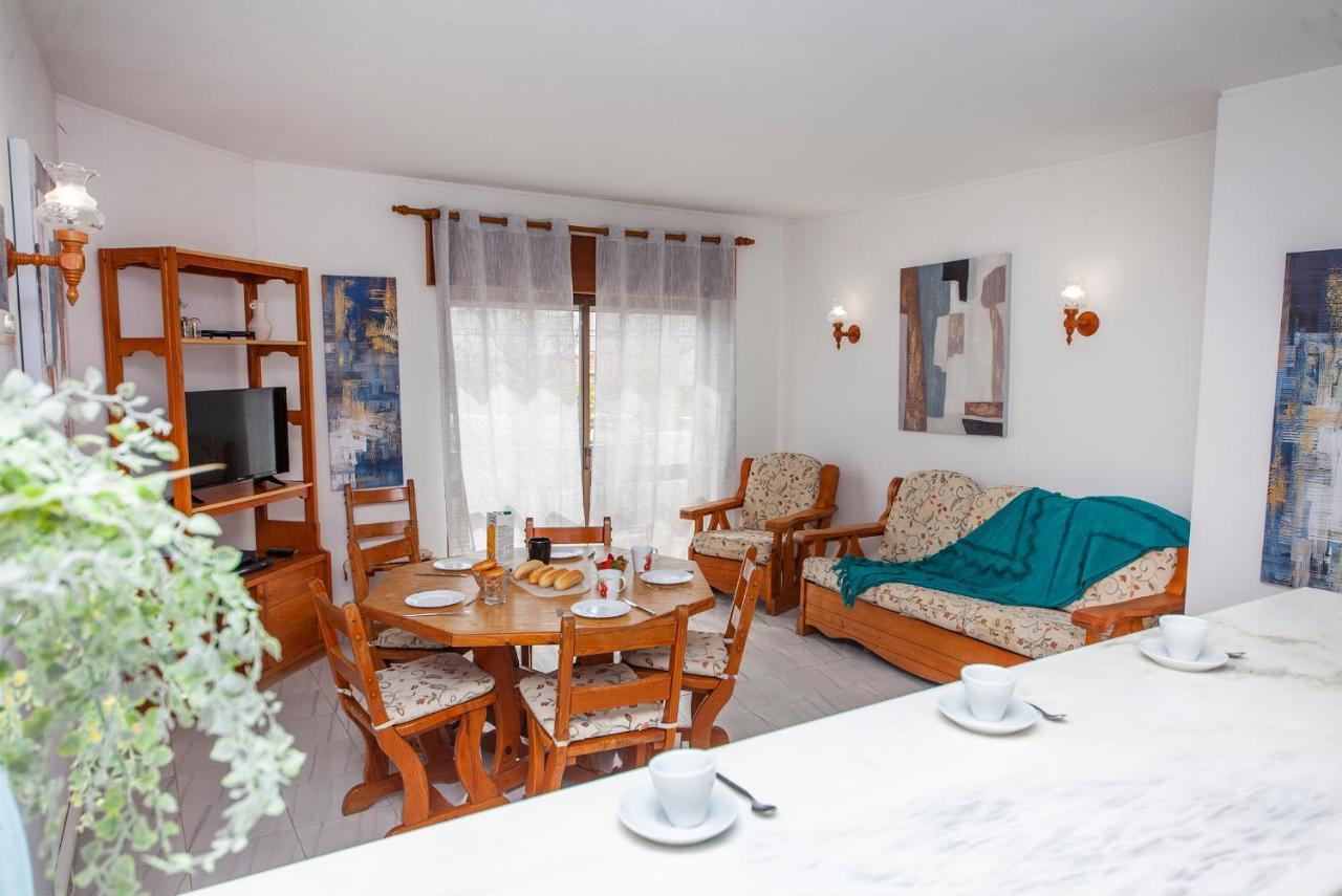 B78 - Fragoso Downtown Apartment Lagos Bagian luar foto